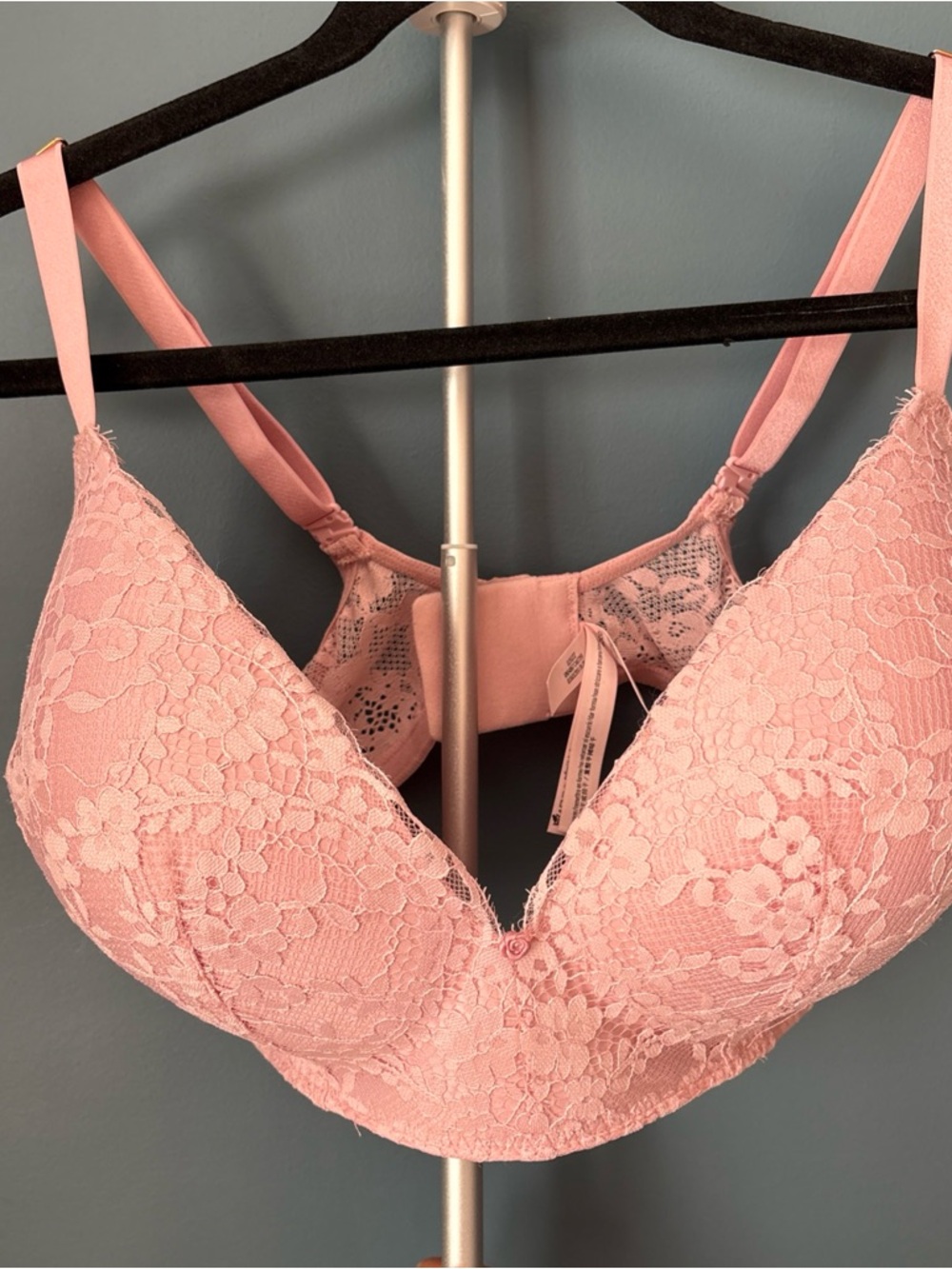 Victoria's Secret Pink Lace Plunge Bra